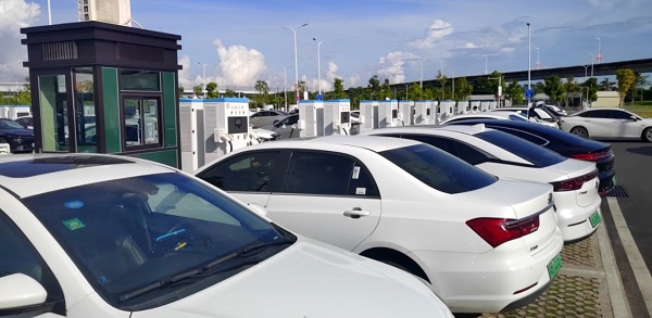 Біздің жаңа энергия көліктерін экспорттау бизнесі қазіргі уақытта тұрақты түрде дамып келеді